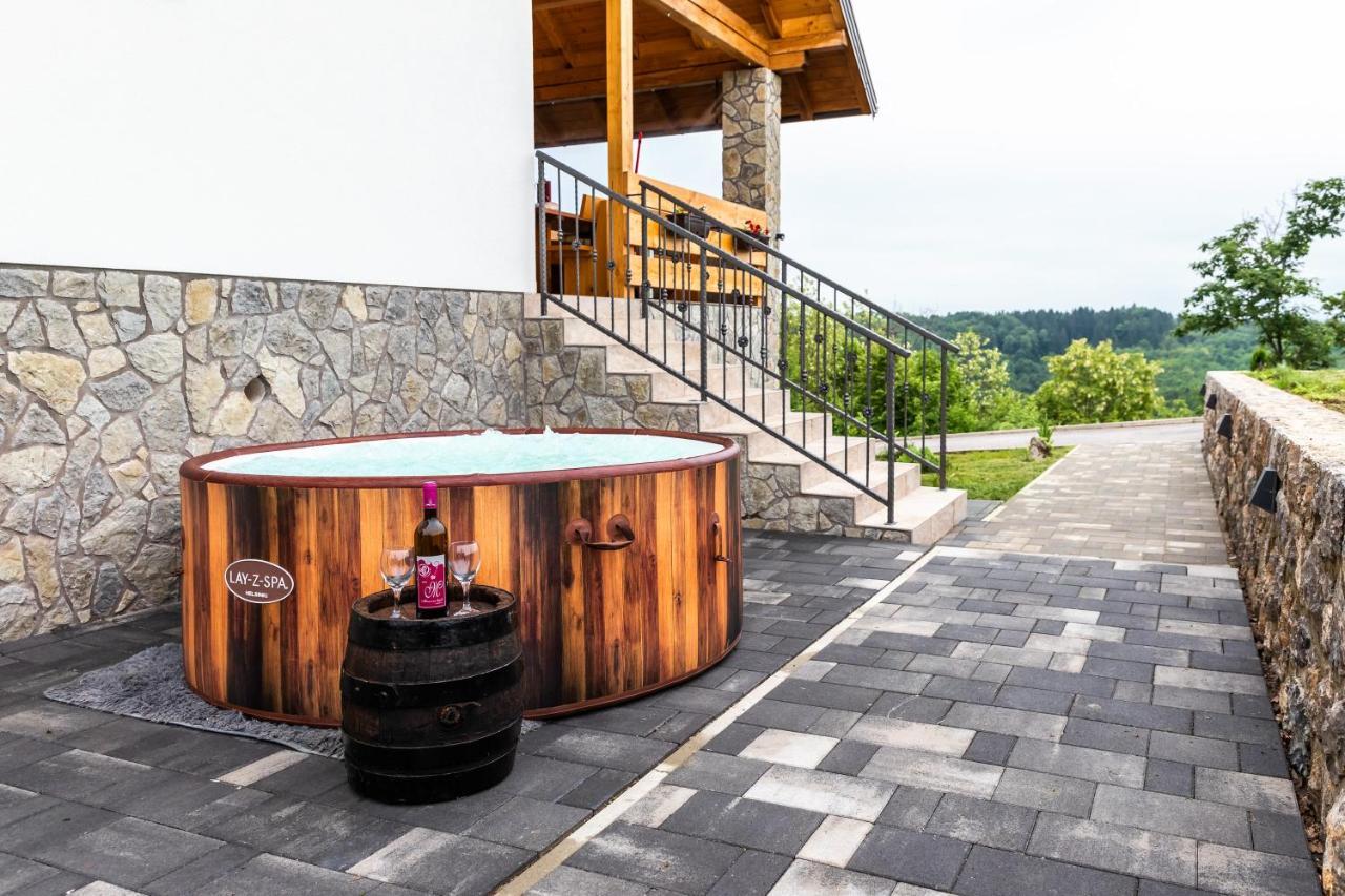 Apartment Stone And Wood Cetingrad Exterior photo